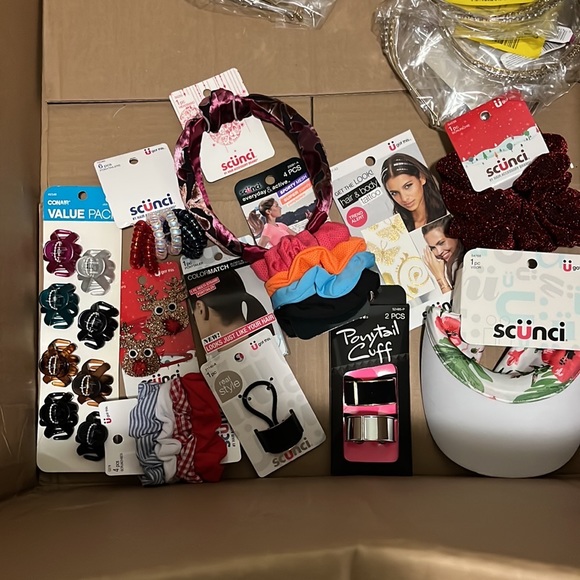 NWT 30 random hair accessories bundle - Picture 3 of 5